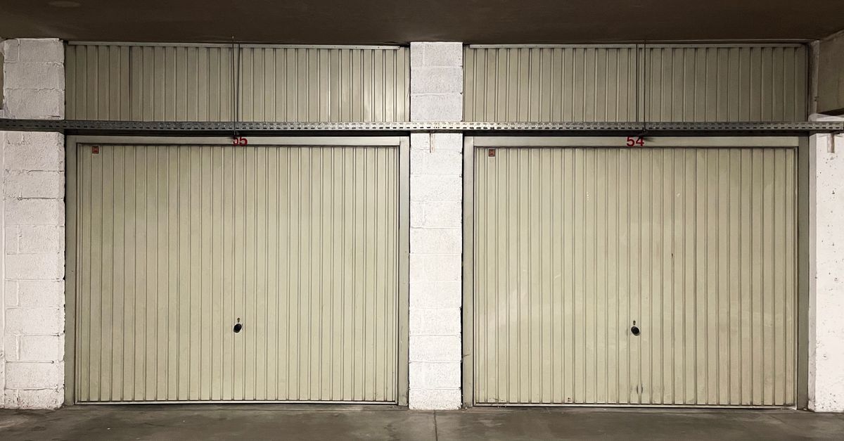 Garage Door Lock Service — Cooper Locksmith TN